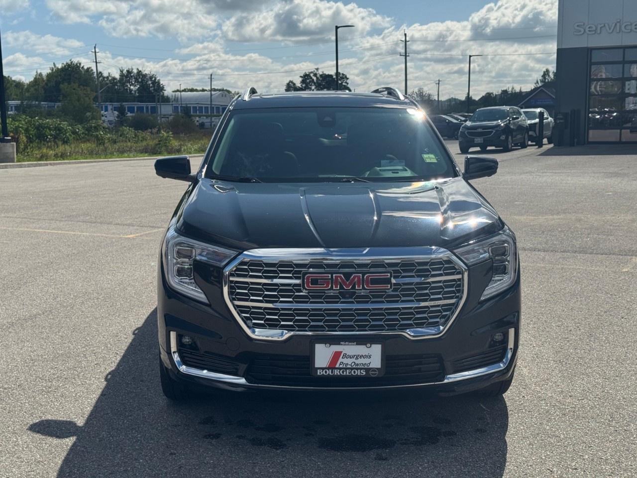 2024 GMC Terrain AWD Denali Photo