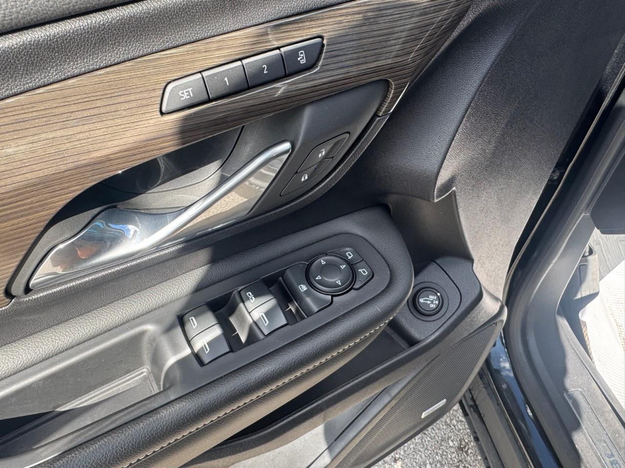 2024 GMC Terrain AWD Denali Photo