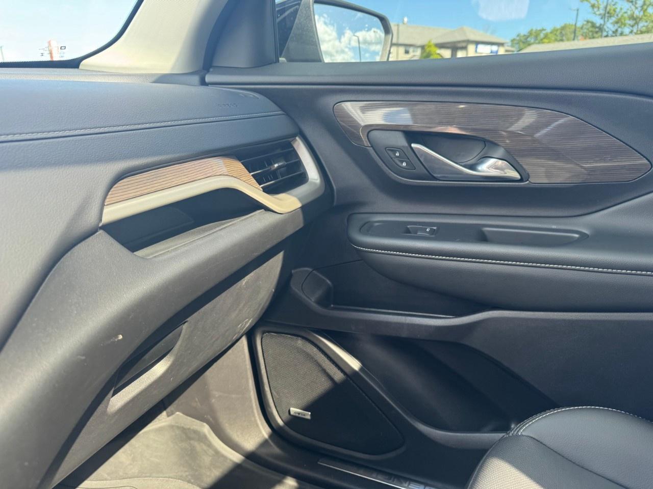 2024 GMC Terrain AWD Denali Photo