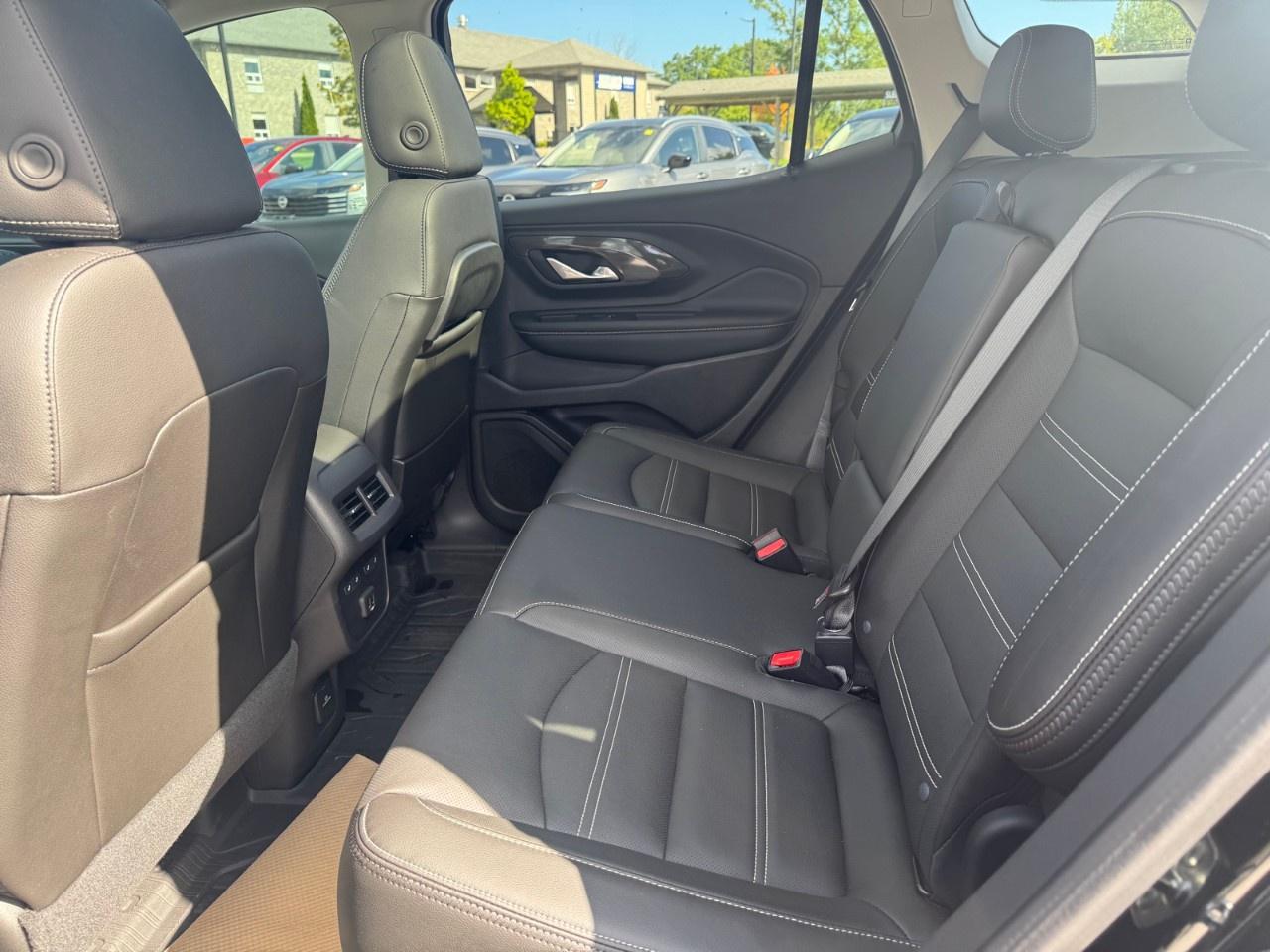 2024 GMC Terrain AWD Denali Photo