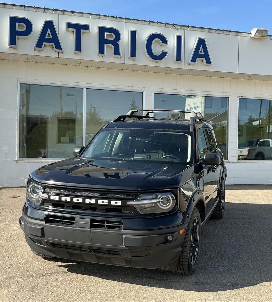 2022 Ford Bronco Sport Outer Banks Photo0