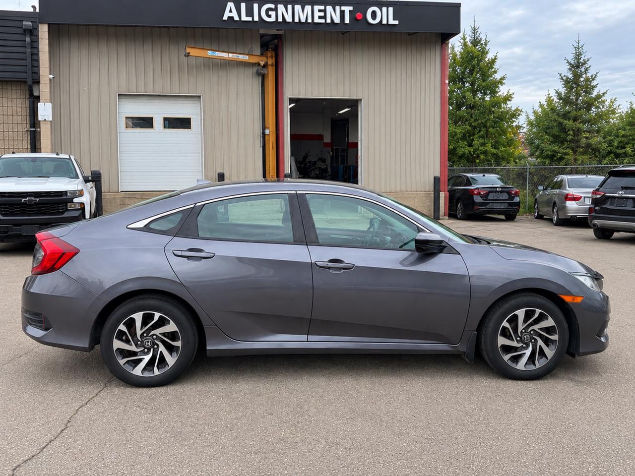 2020 Honda Civic EX Photo