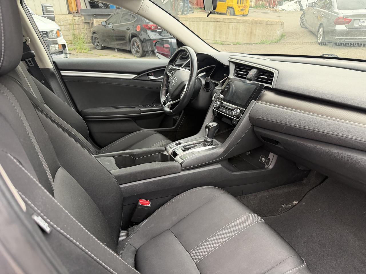 2020 Honda Civic EX Photo4