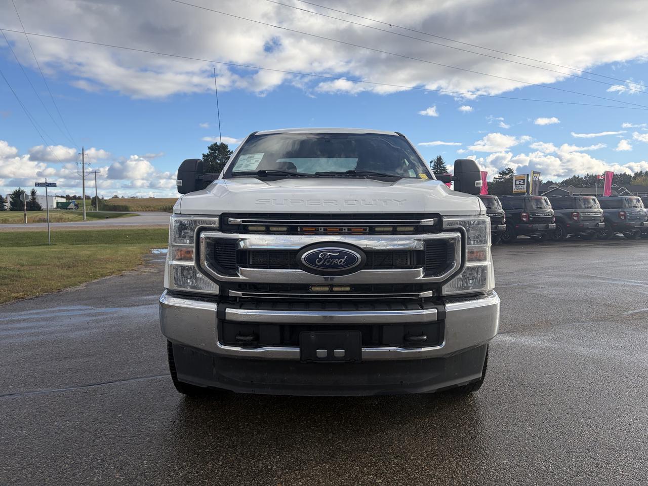2021 Ford F-250 XLT 4WD Crew Cab 6.75' Box Photo1
