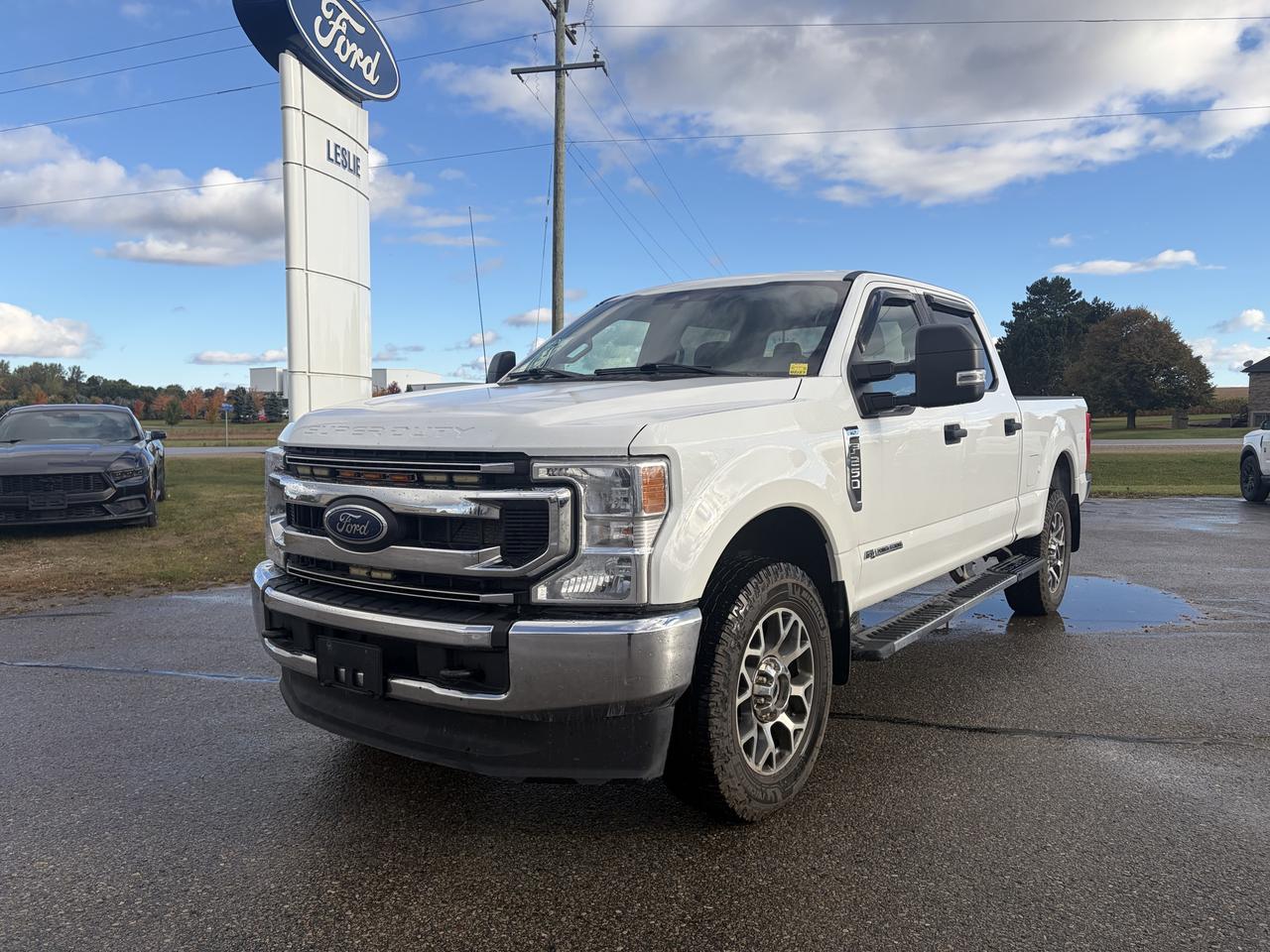 2021 Ford F-250 XLT 4WD Crew Cab 6.75' Box Photo0