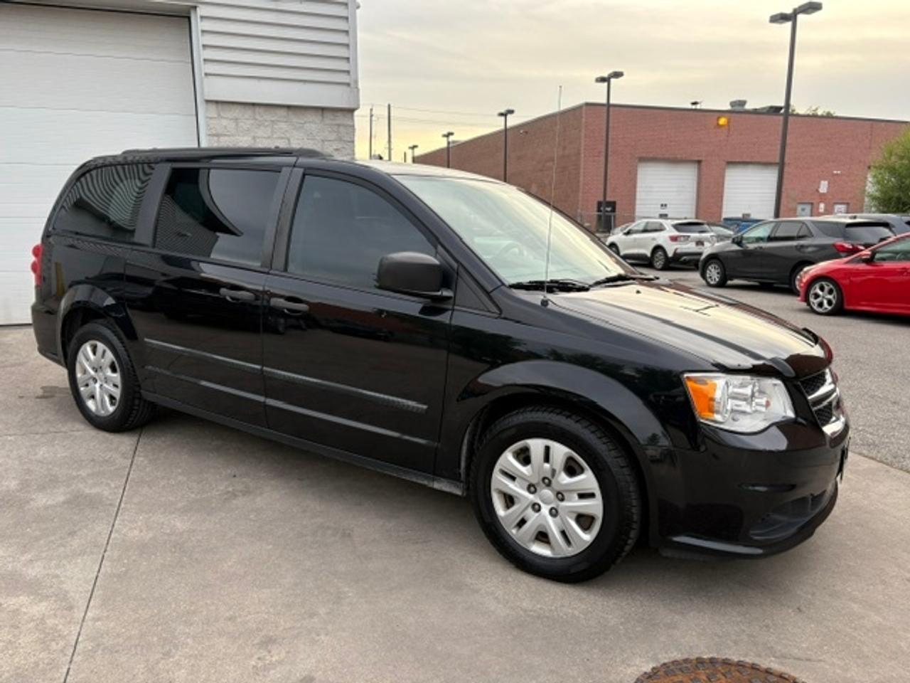 2016 Dodge Grand Caravan ONLY 85,000KM-1 OWNER-CERTIFIED-WE FINANCE!! Photo