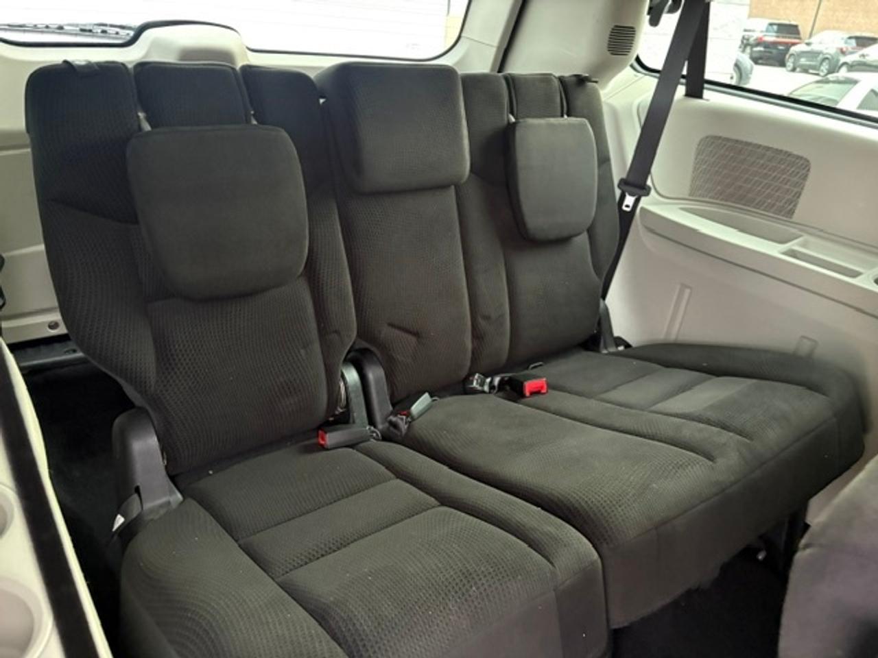 2016 Dodge Grand Caravan ONLY 85,000KM-1 OWNER-CERTIFIED-WE FINANCE!! Photo