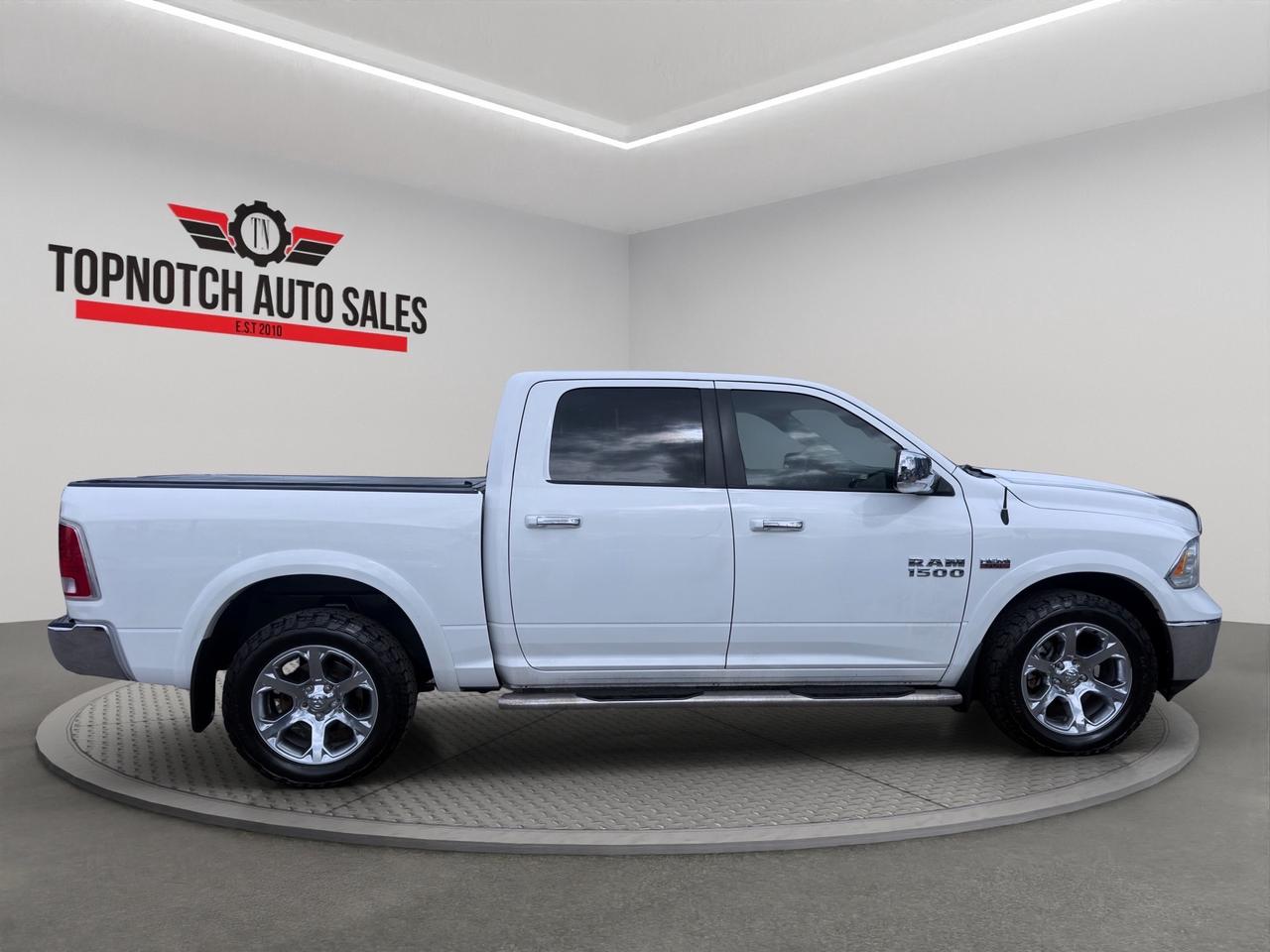 2017 RAM 1500 4WD Crew Cab 140.5" Laramie Photo
