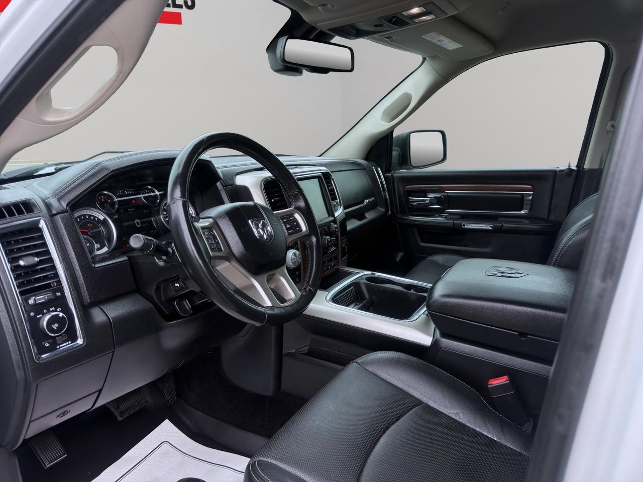 2017 RAM 1500 4WD Crew Cab 140.5" Laramie Photo