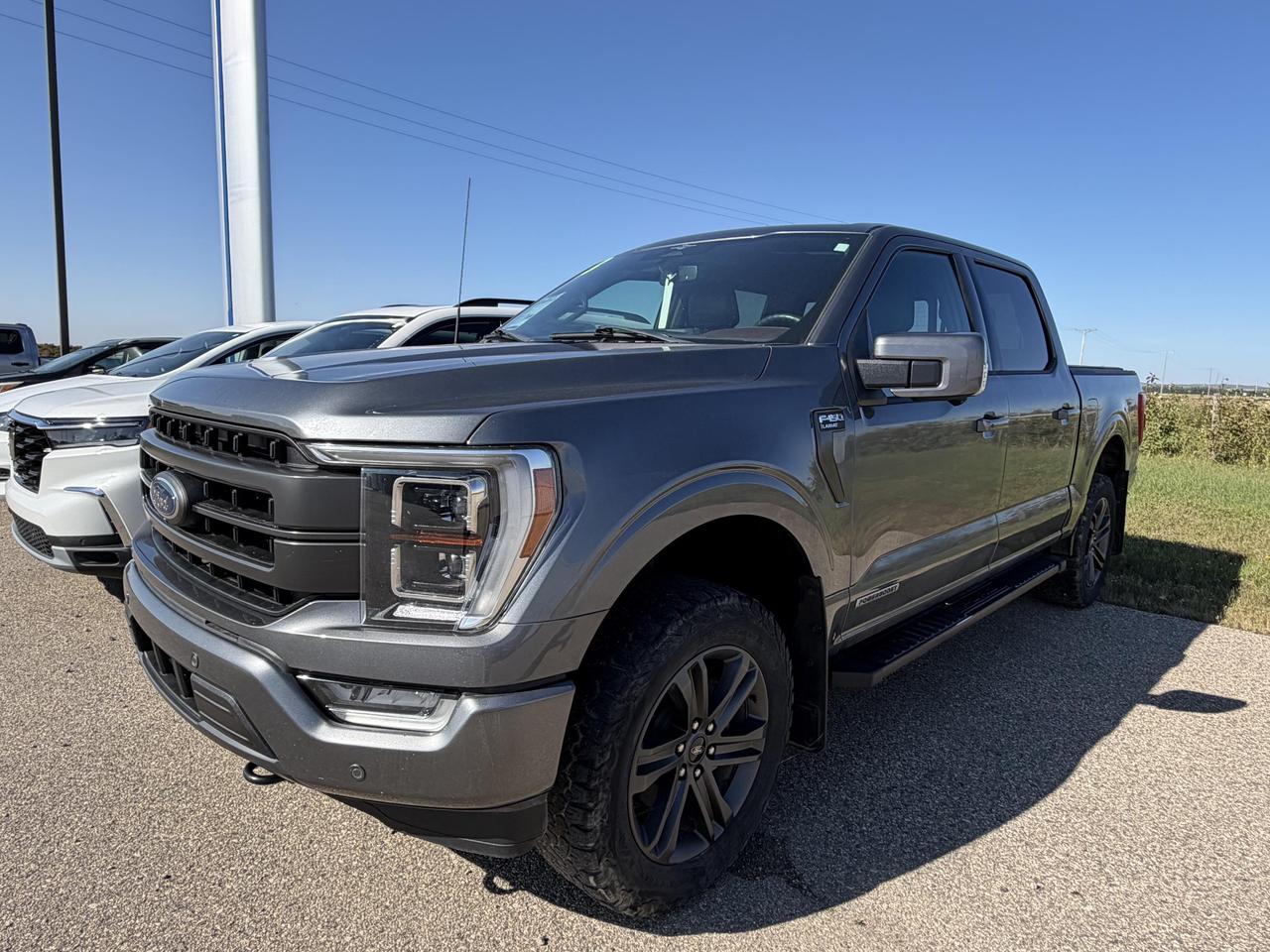 2023 Ford F-150 LARIAT 3.5L POWERBOOST 502A+ Photo4
