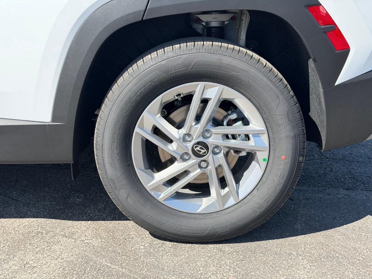 2026 Hyundai Tucson Preferred AWD [TUCWDK2EPR00] Photo4