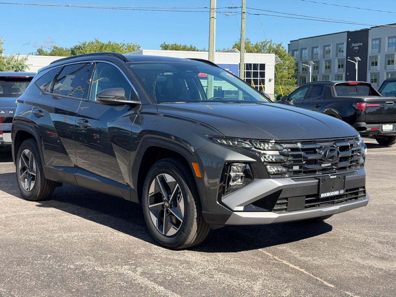 2026 Hyundai Tucson Preferred AWD w/Trend Pkg [TUCWDK2EPRTR] Photo