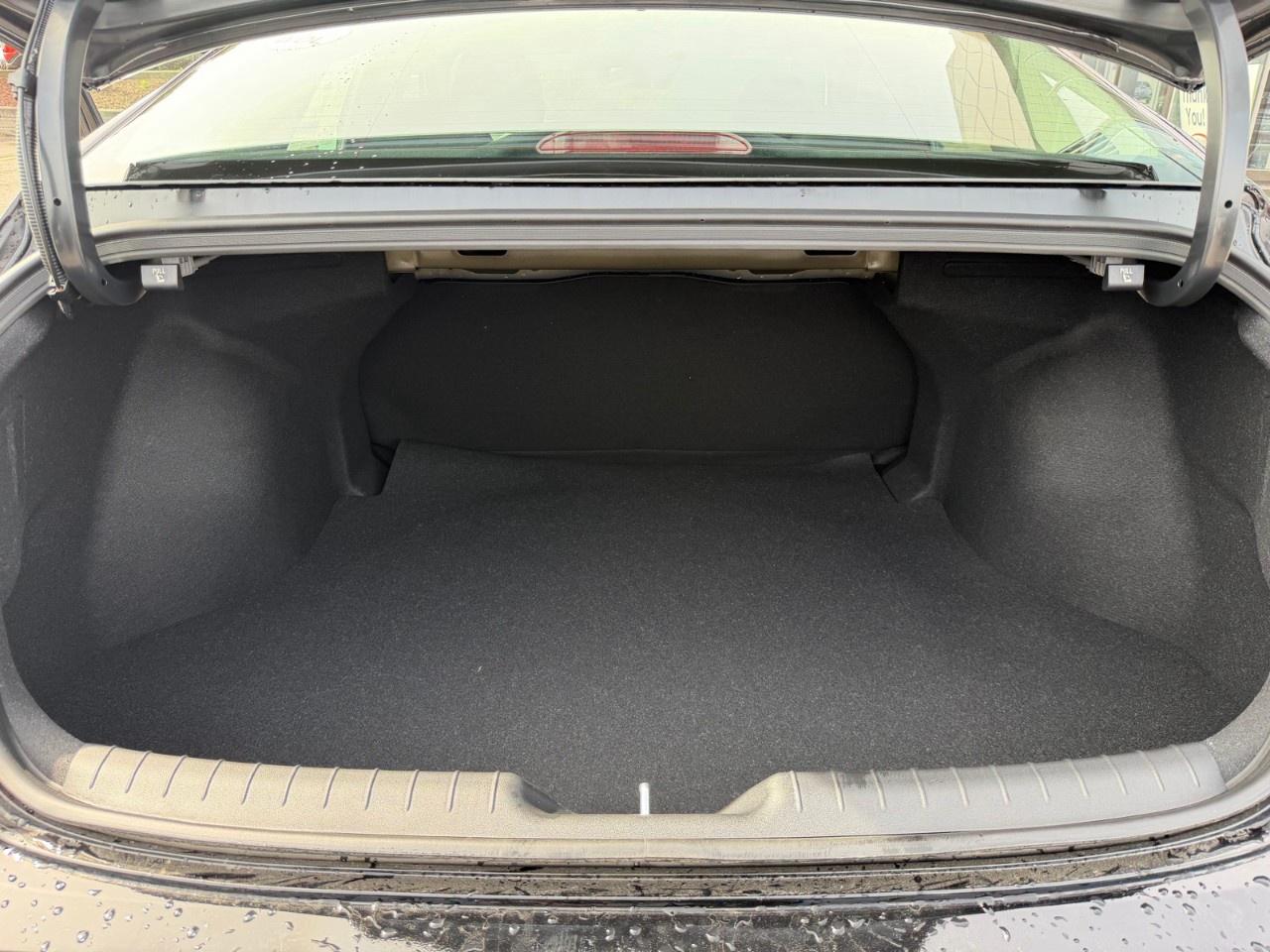 2026 Hyundai Elantra Essential IVT Photo