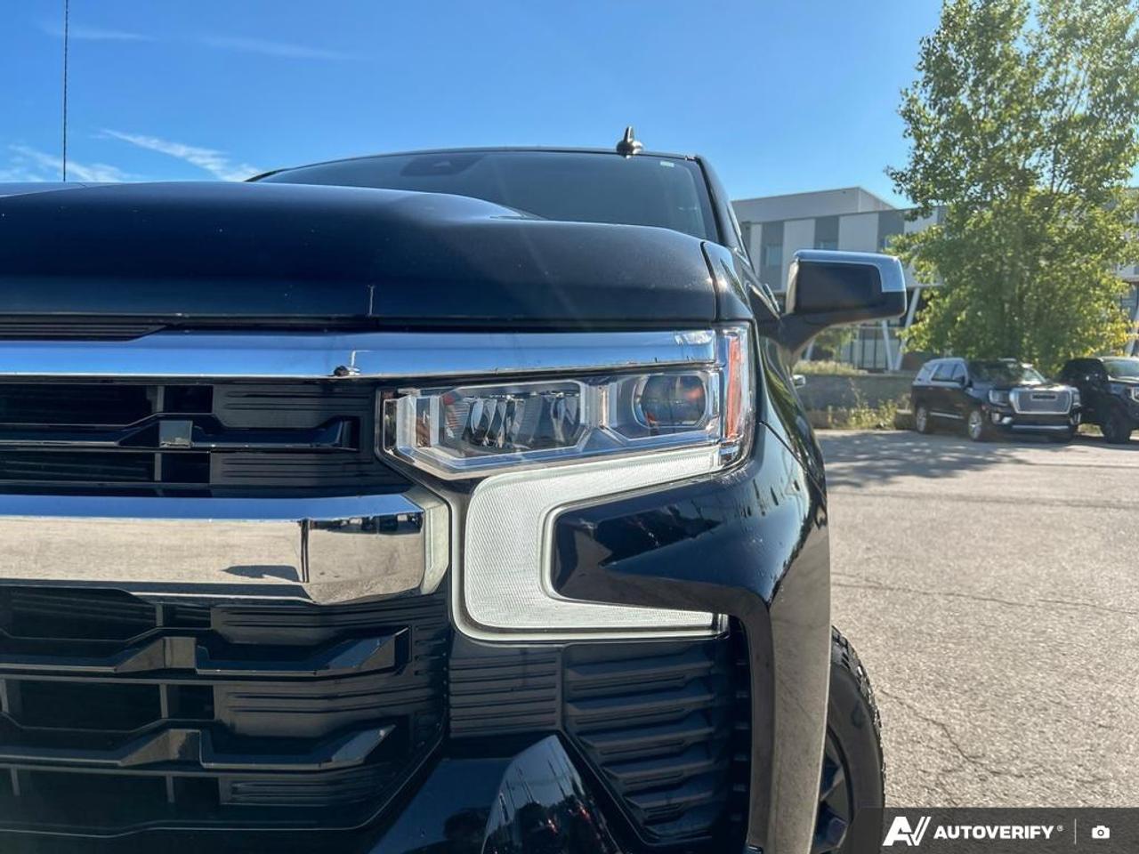 2024 Chevrolet Silverado 1500 LT Z71 OFF-ROAD PKG | HEATED STEERING WHEEL | HEATED Photo