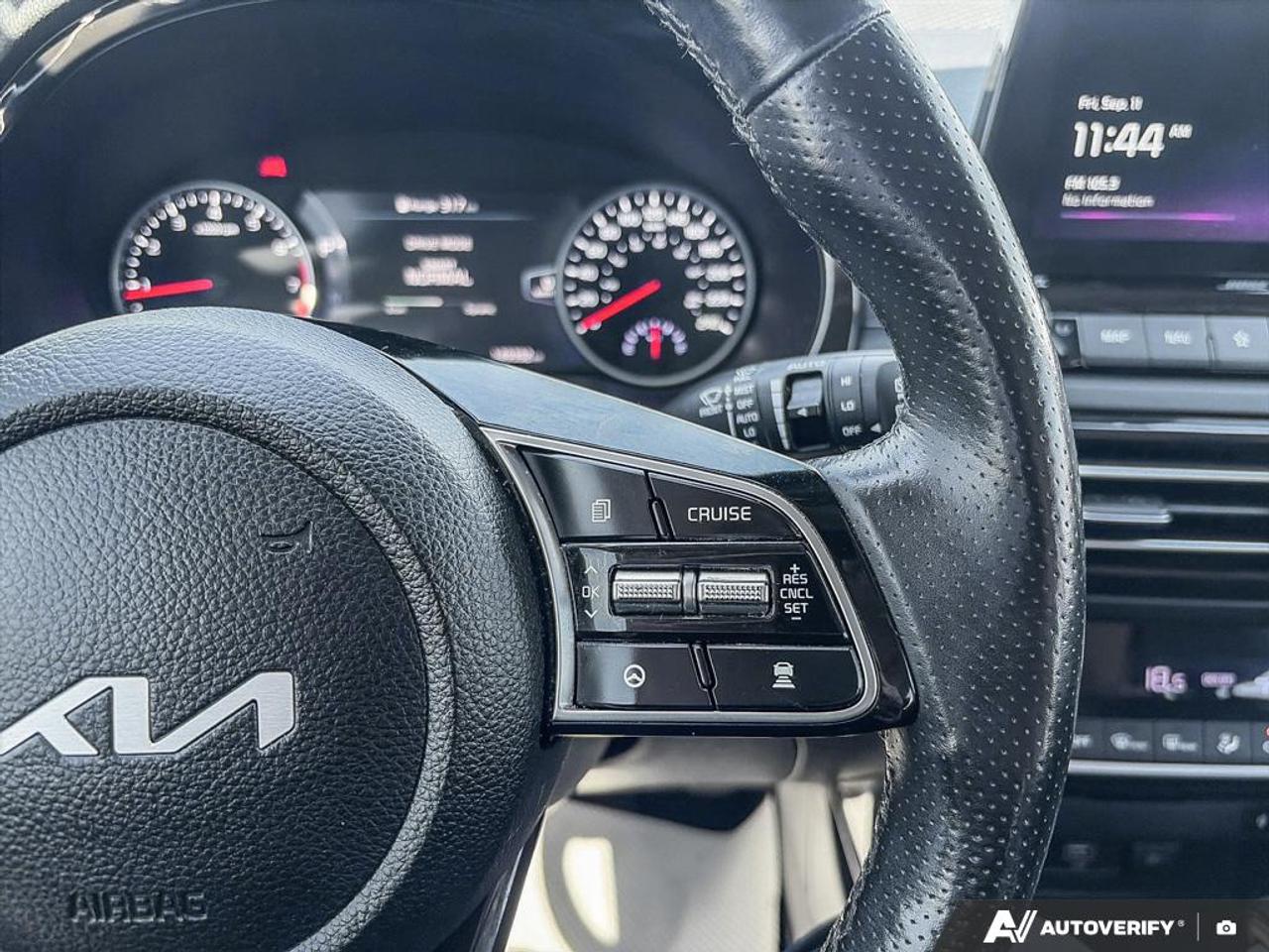 2022 Kia Seltos SX Turbo w/Black Interior FULLY LOADED | TURBO POWER & EFFICIENCY Photo