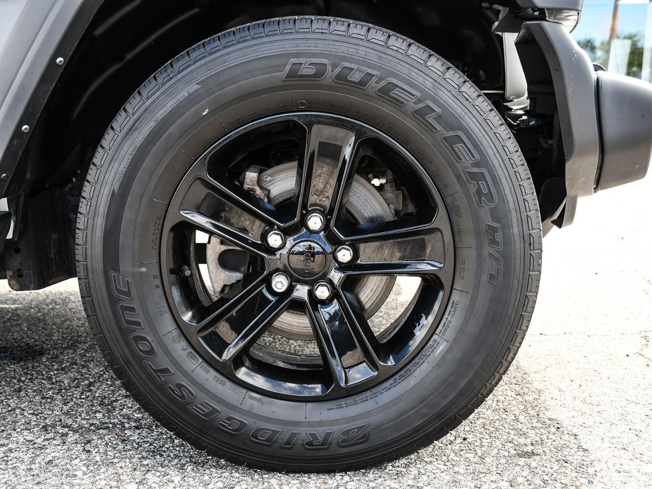 2023 Jeep Wrangler SPORT Photo