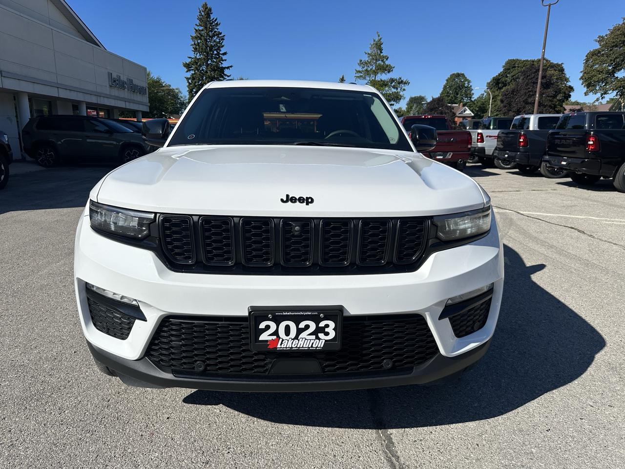 2023 Jeep Grand Cherokee Limited Photo5