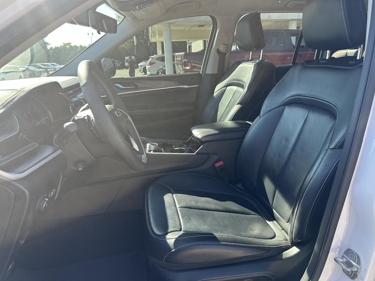 2023 Jeep Grand Cherokee Limited Photo