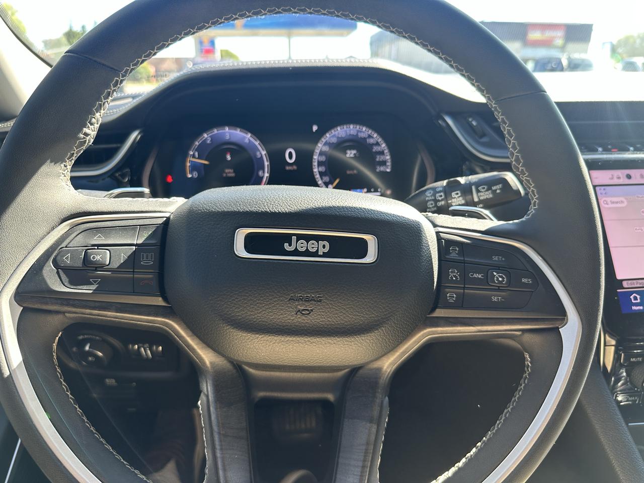 2023 Jeep Grand Cherokee Limited Photo