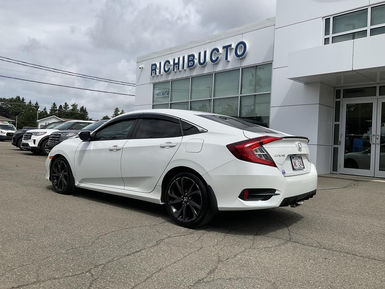 2020 Honda Civic Sdn Sport Photo3