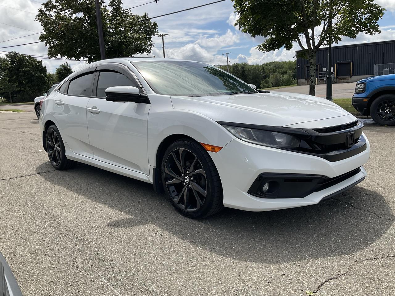 2020 Honda Civic Sdn Sport Photo2