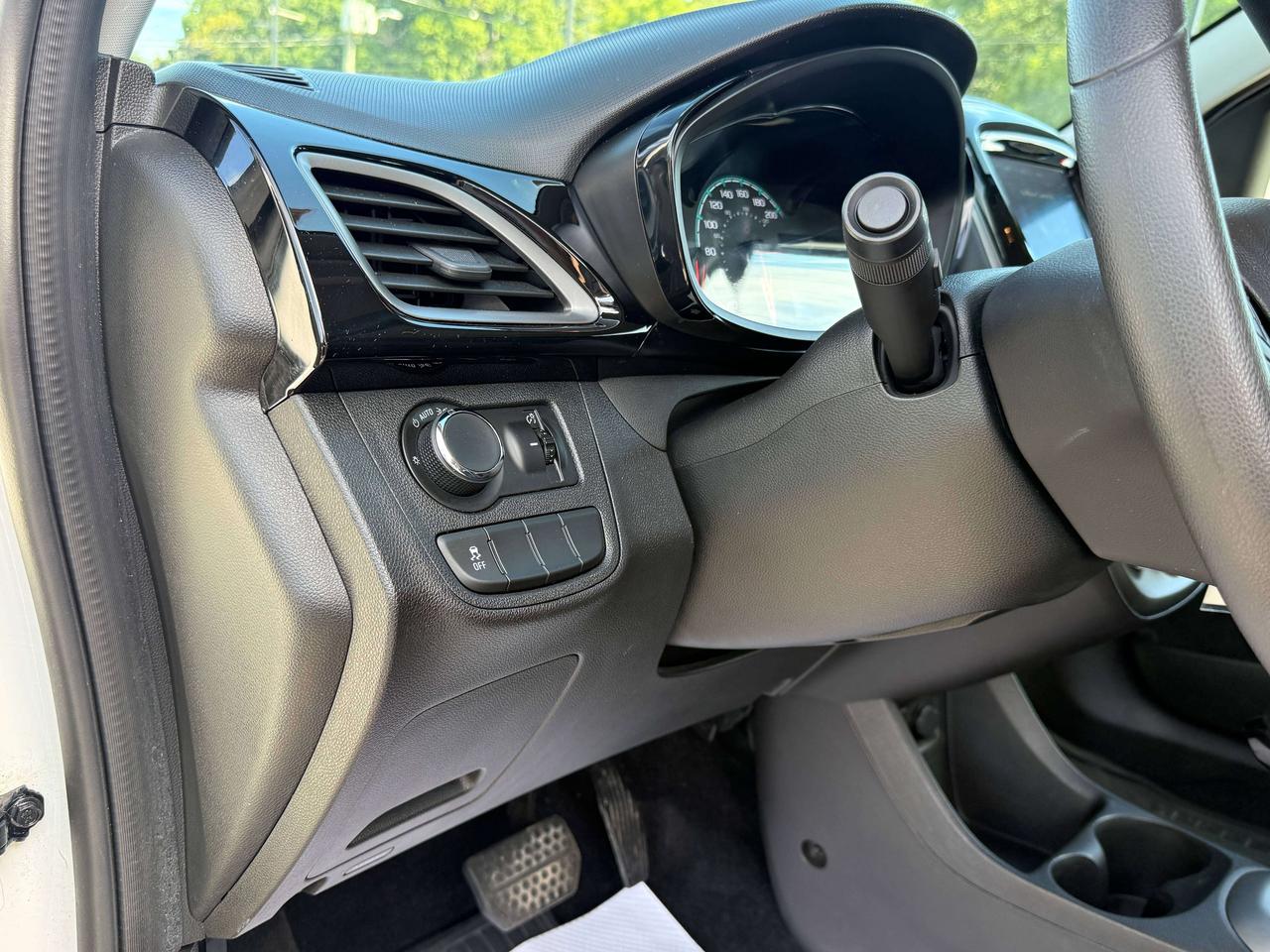 2021 Chevrolet Spark 1LT | BLUETOOTH | TOUCHSCREEN | Photo