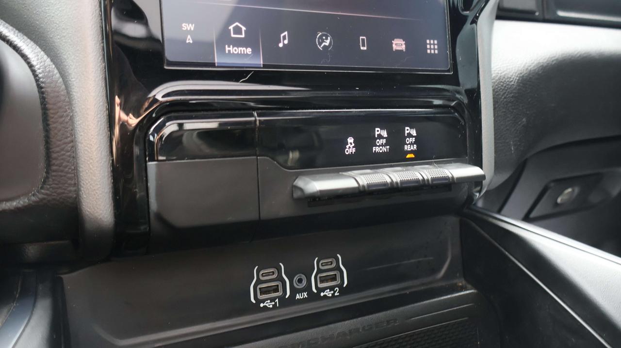 2025 RAM 1500 Big Horn | Alpine Speakers | Remote Start Photo