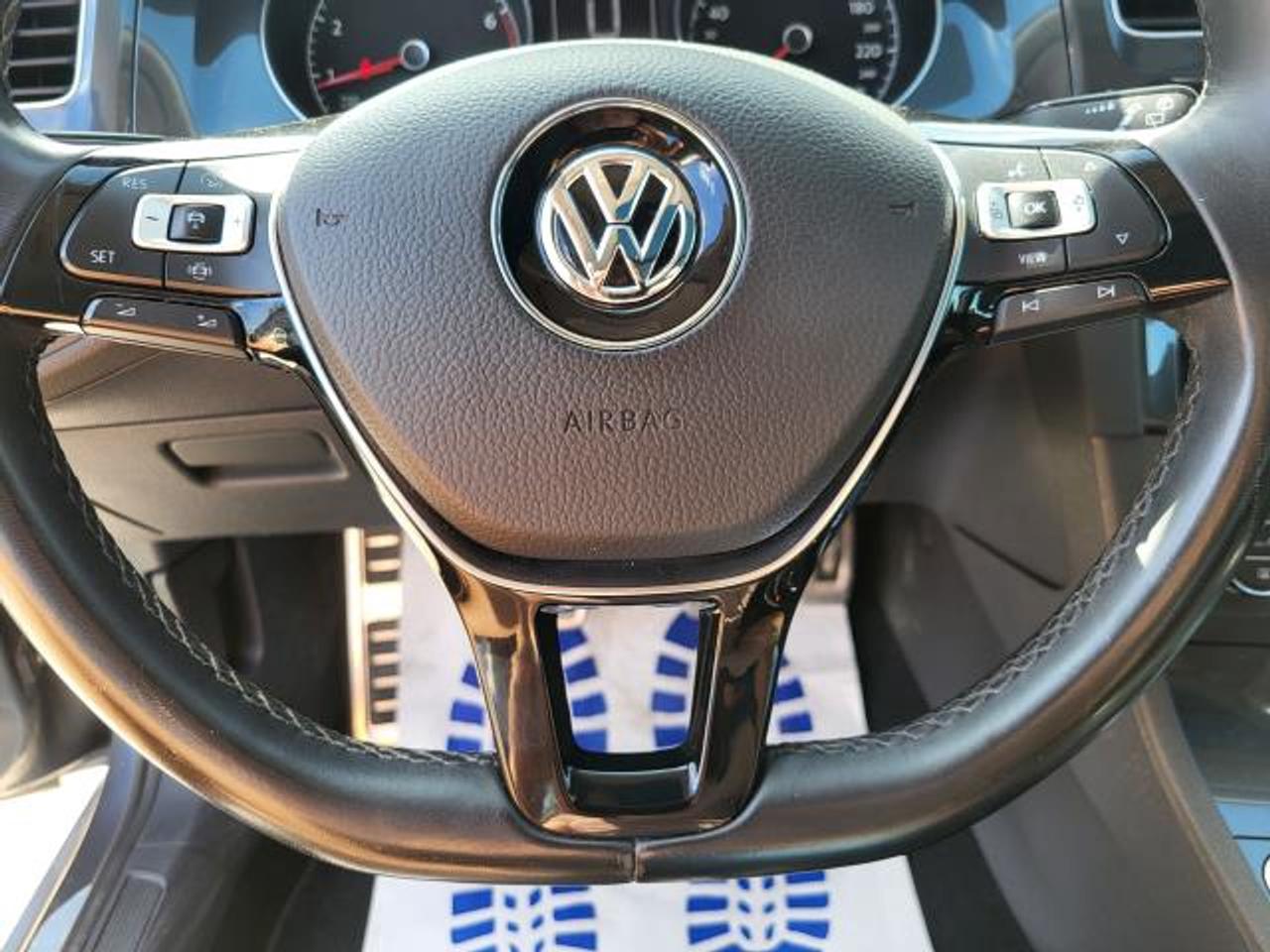 2019 Volkswagen Golf Alltrack HIGHLINE Photo