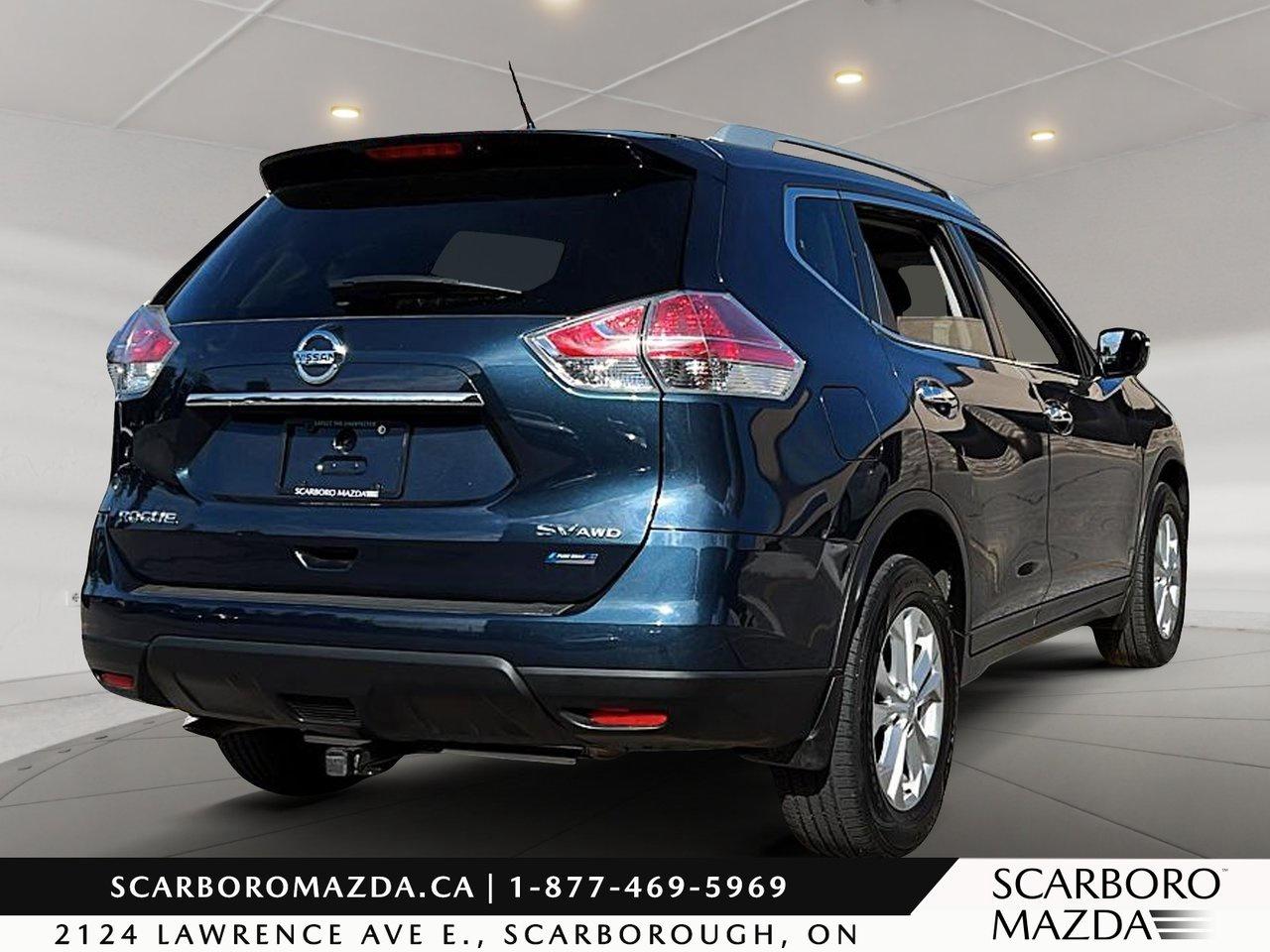 2015 Nissan Rogue SV Photo