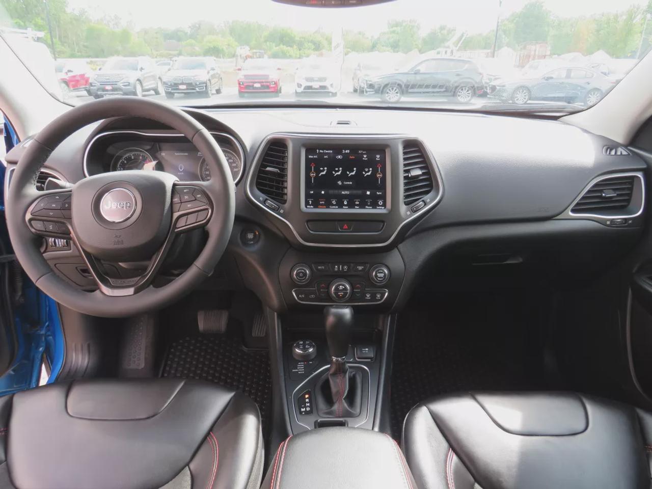 2022 Jeep Cherokee Trailhawk | 4WD | Automatic | Alloy Wheels | All-Terrain Tires | Heated Seats | Heated Steering Wheel | Power Driver Seat | Dual-Zone Climate Control | Touchscreen Display | Navigation | Bluetooth | Back-Up Camera | Blind Spot Monitor | Cross-Traffic Aler Photo4
