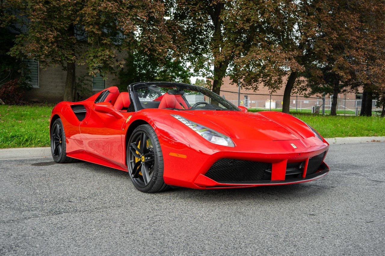 2017 Ferrari 488 Spider Spider Photo