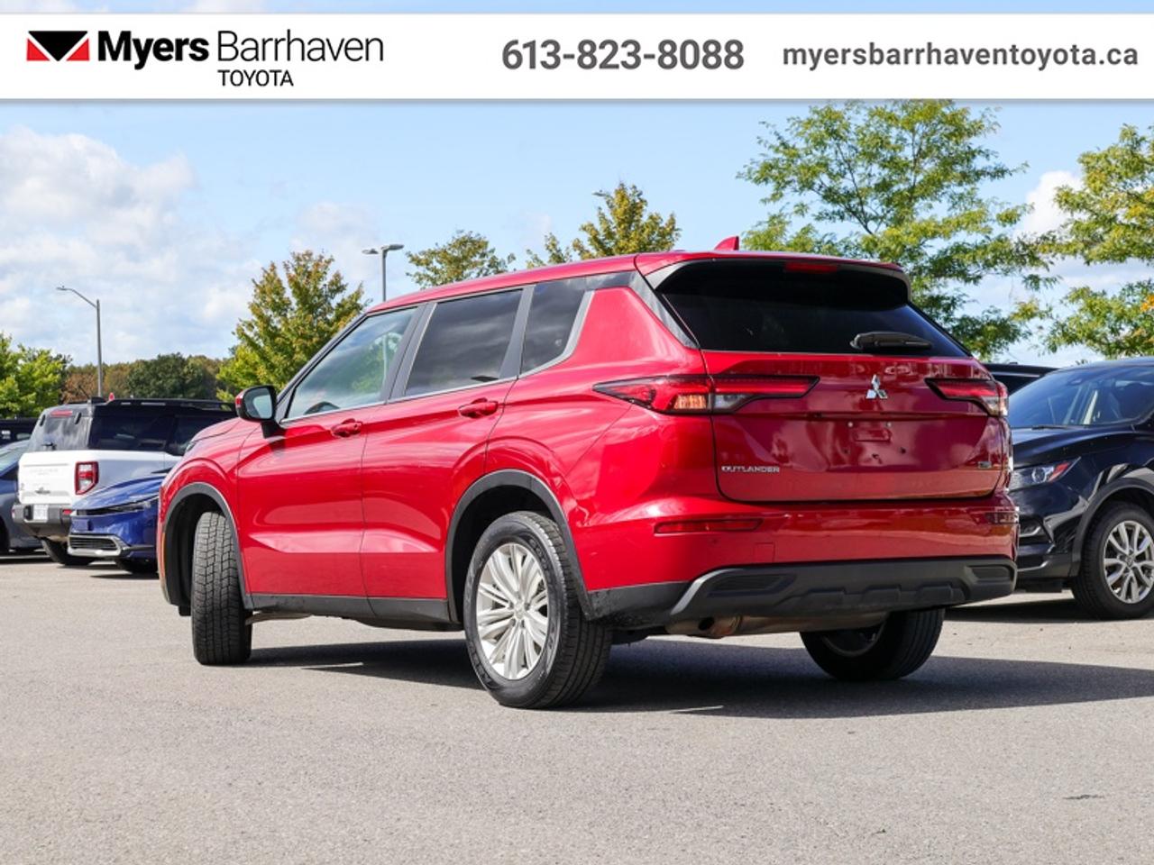 2024 Mitsubishi Outlander ES S-AWC  - Heated Seats - $201 B/W Photo3