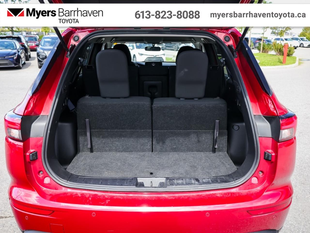 2024 Mitsubishi Outlander ES S-AWC  - Heated Seats - $201 B/W Photo