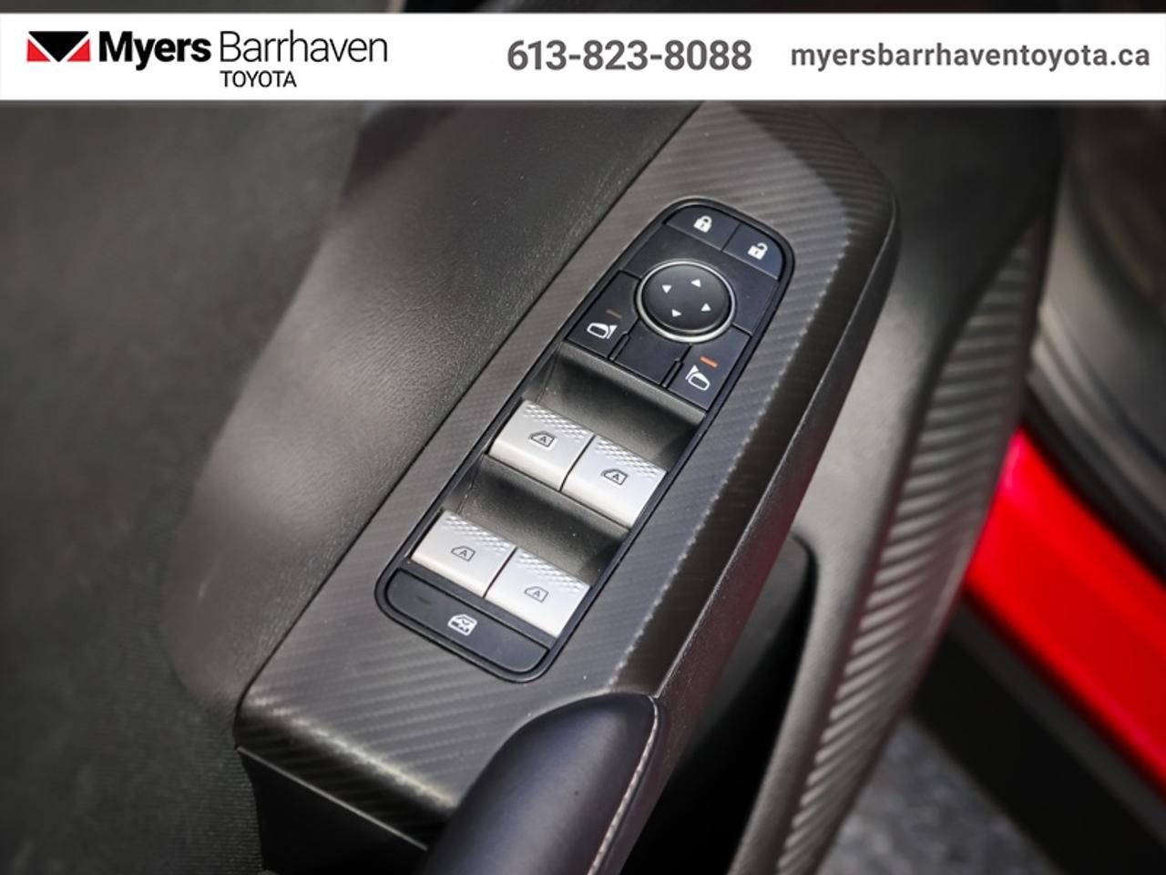 2024 Mitsubishi Outlander ES S-AWC  - Heated Seats - $201 B/W Photo