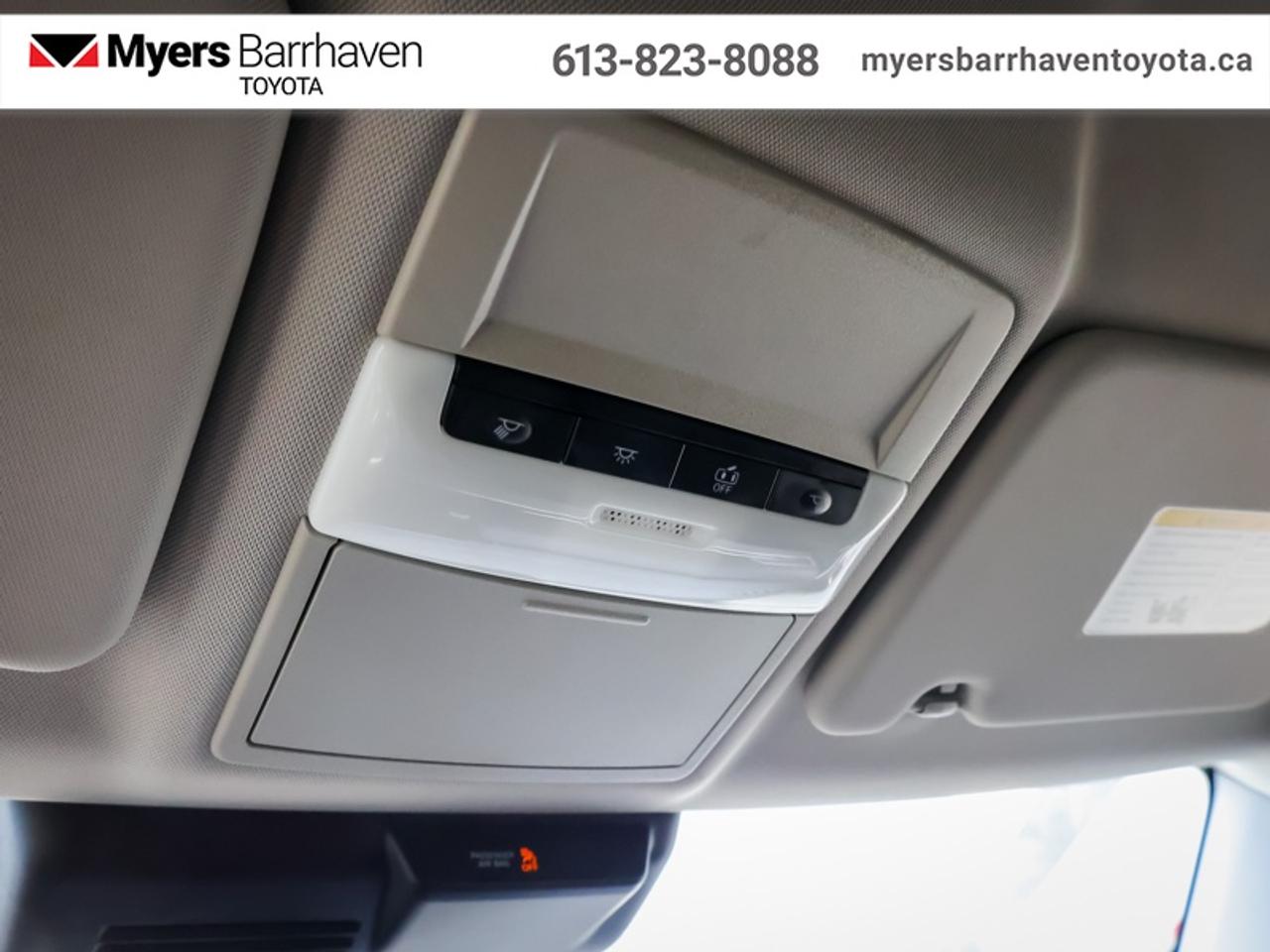 2024 Mitsubishi Outlander ES S-AWC  - Heated Seats - $201 B/W Photo