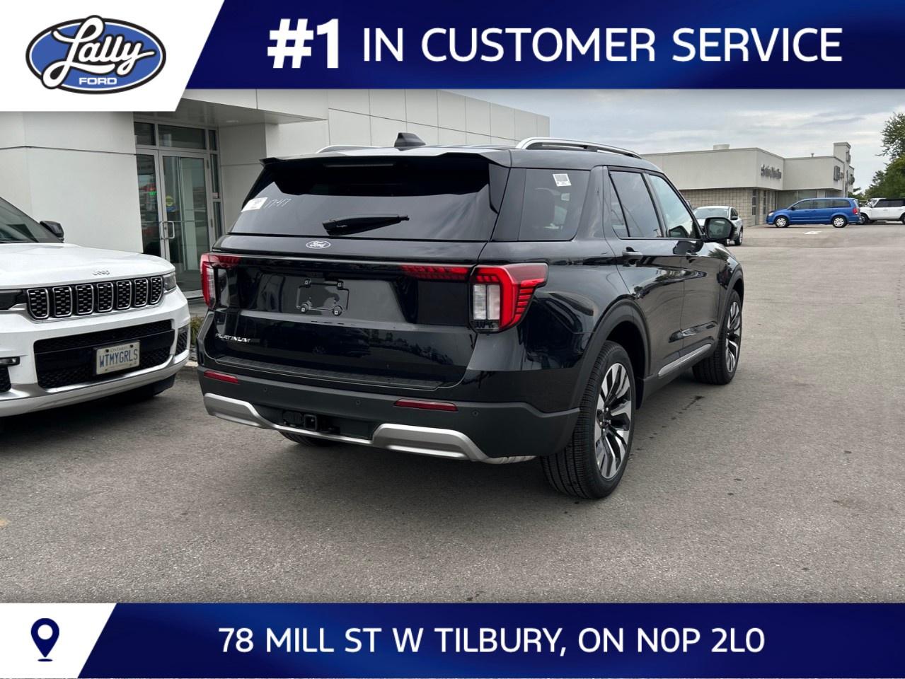 2027 Ford Explorer Platinum 4WD Photo