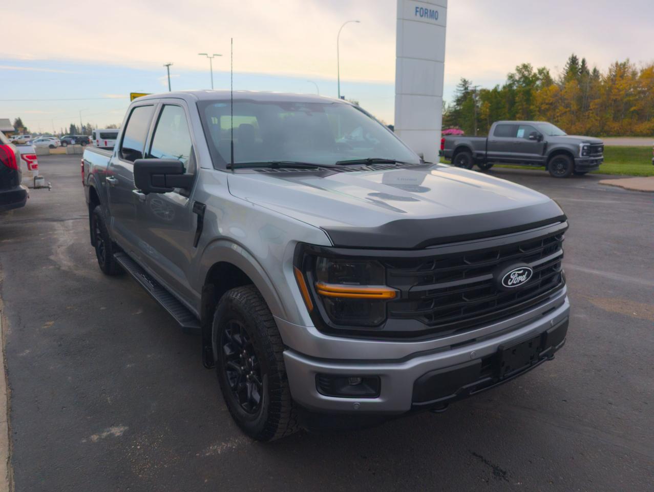 2024 Ford F-150 XLT Photo3