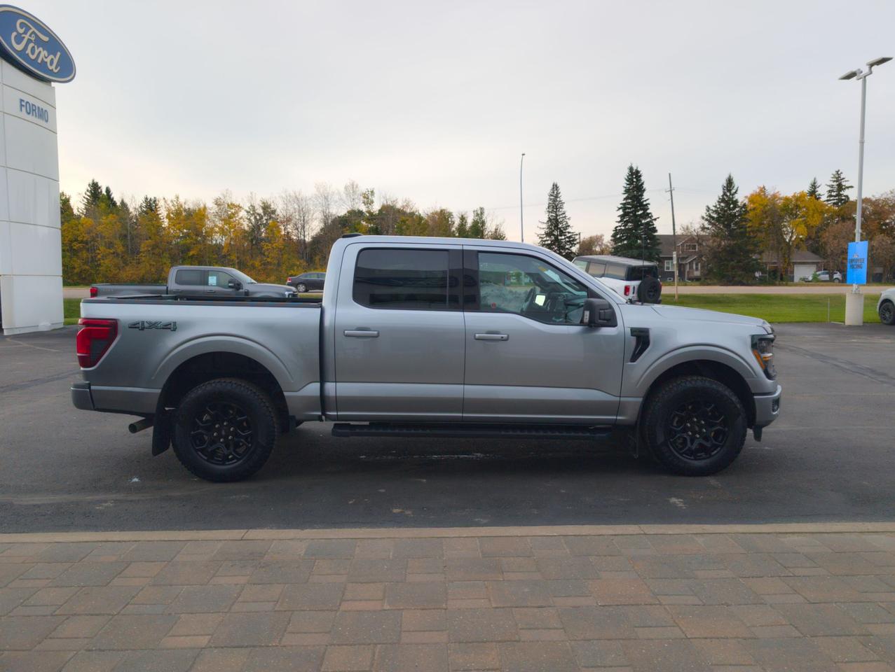 2024 Ford F-150 XLT Photo4