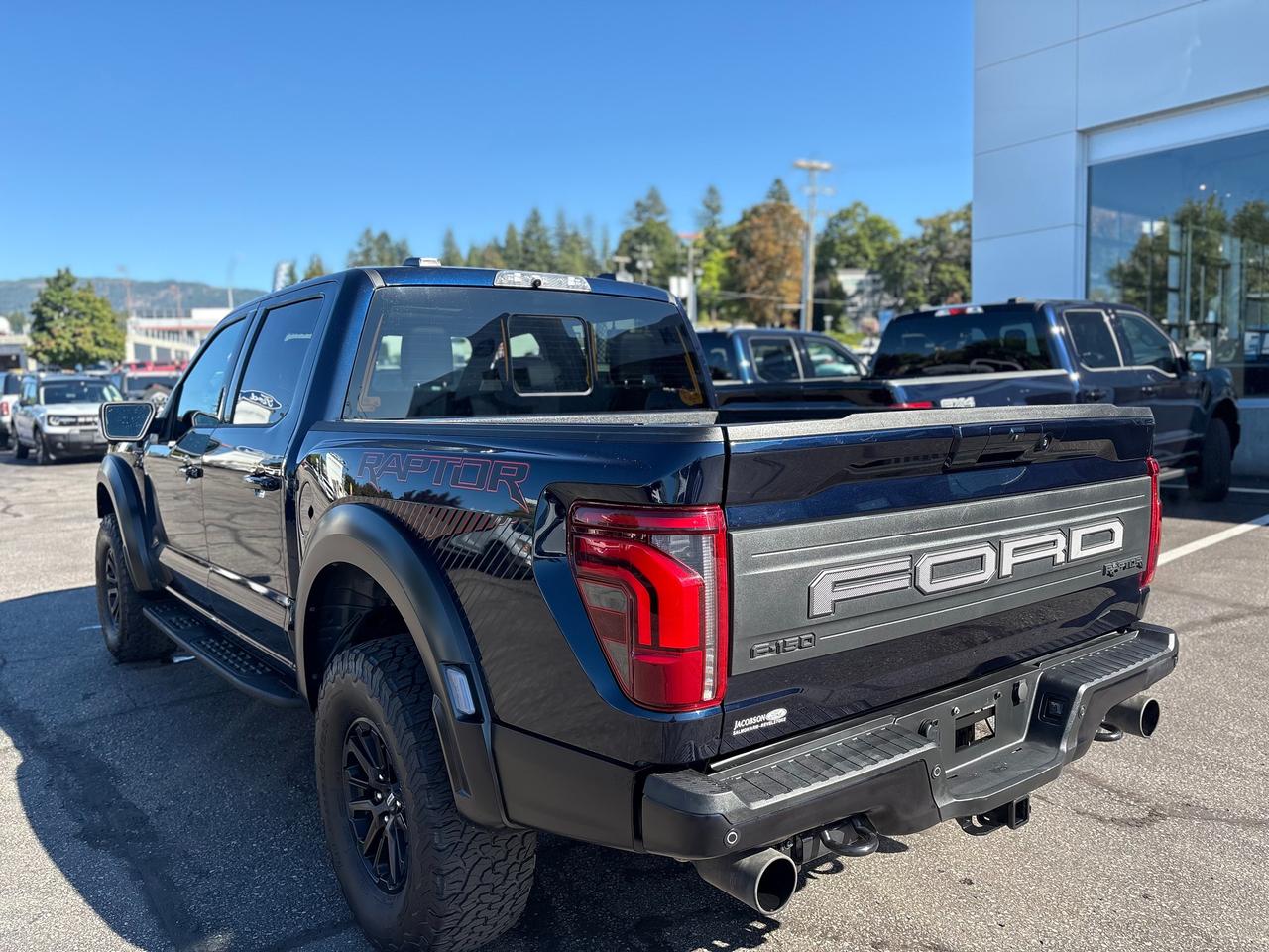 2024 Ford F-150 RAPTOR Photo2