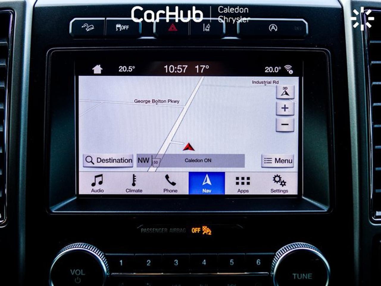 2019 Ford Expedition XLT 3.5L EcoBoost V6 | Equipment Group 202A | Panoramic Vista Roof | Navigation Photo4