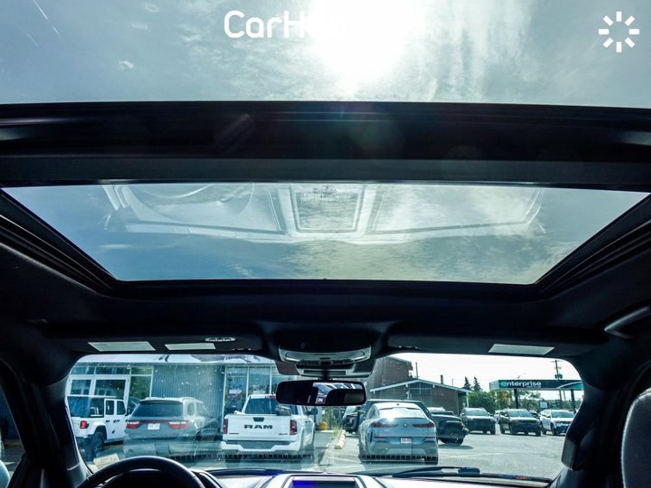 2019 Ford Expedition XLT 3.5L EcoBoost V6 | Equipment Group 202A | Panoramic Vista Roof | Navigation Photo2