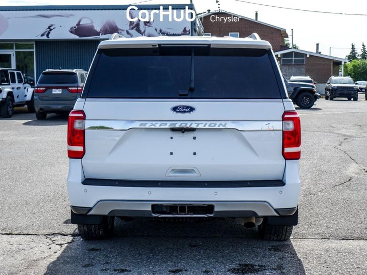 2019 Ford Expedition XLT 3.5L EcoBoost V6 | Equipment Group 202A | Panoramic Vista Roof | Navigation Photo