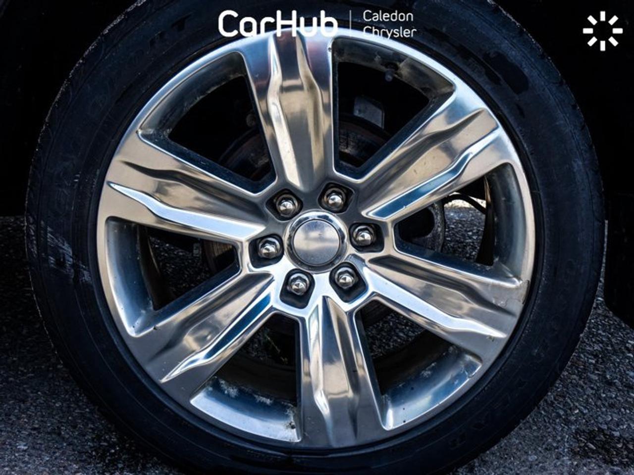 2019 Ford Expedition XLT 3.5L EcoBoost V6 | Equipment Group 202A | Panoramic Vista Roof | Navigation Photo