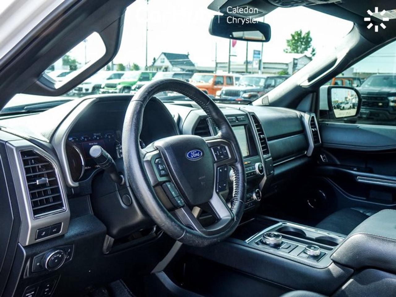 2019 Ford Expedition XLT 3.5L EcoBoost V6 | Equipment Group 202A | Panoramic Vista Roof | Navigation Photo