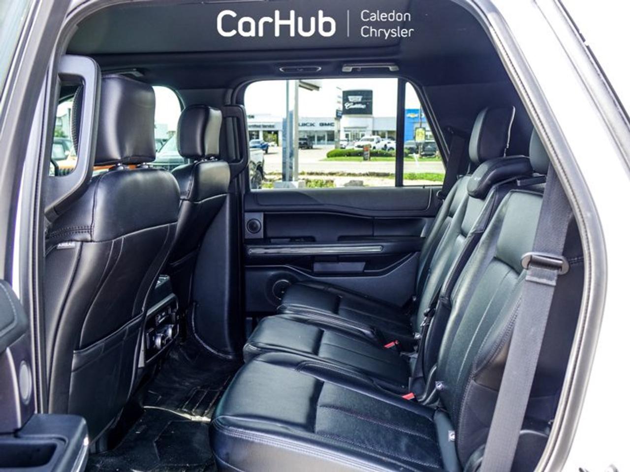 2019 Ford Expedition XLT 3.5L EcoBoost V6 | Equipment Group 202A | Panoramic Vista Roof | Navigation Photo
