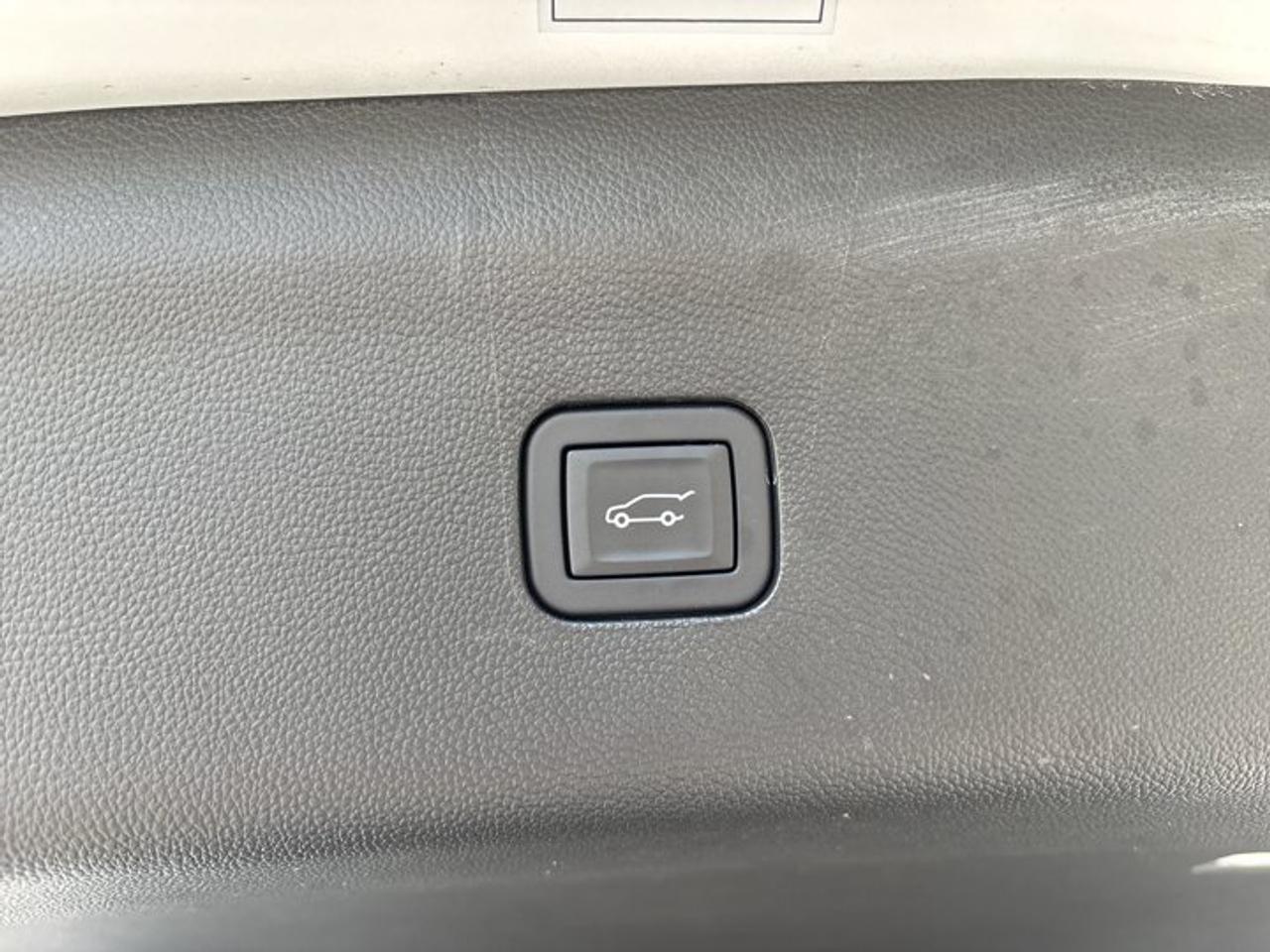2024 Buick Enclave ST Essence AWD | No Accidents | Pano. Sunroof | Leather Seats Photo