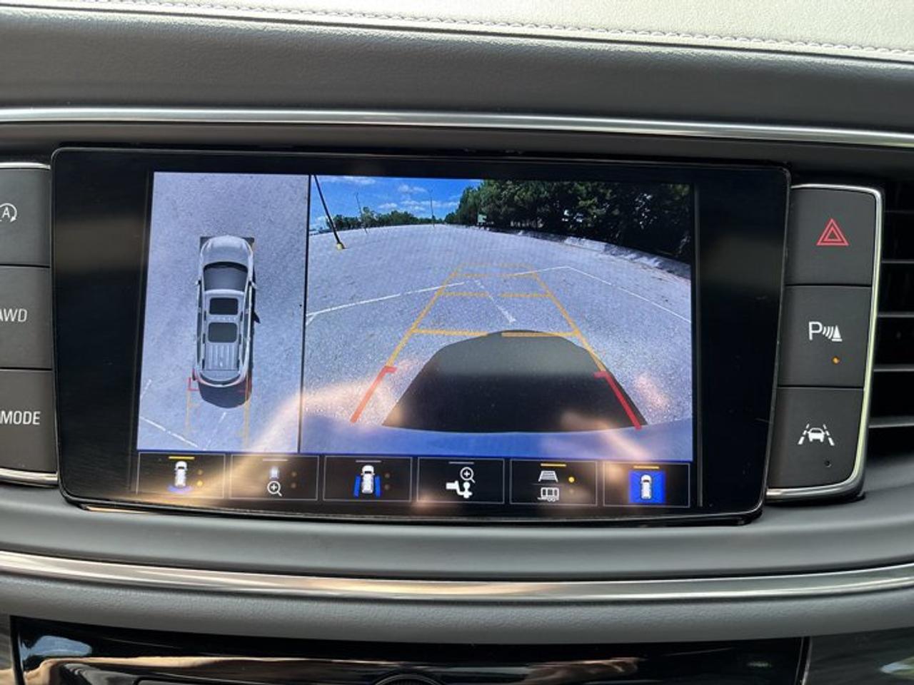 2024 Buick Enclave ST Essence AWD | No Accidents | Pano. Sunroof | Leather Seats Photo