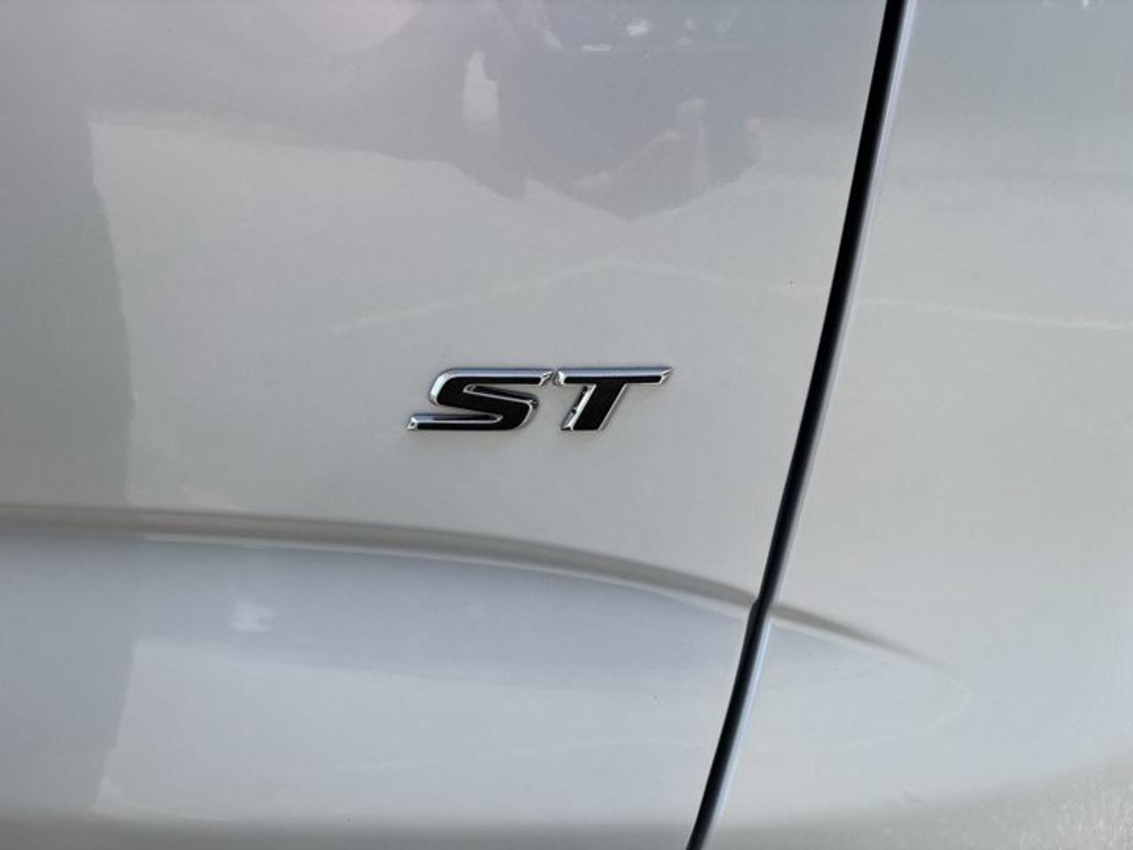 2024 Buick Enclave ST Essence AWD | No Accidents | Pano. Sunroof | Leather Seats Photo