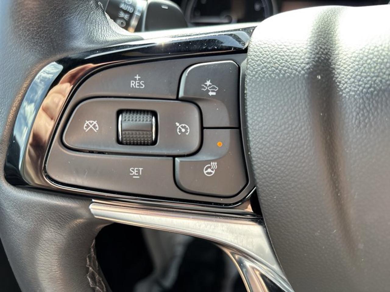 2024 Buick Enclave ST Essence AWD | No Accidents | Pano. Sunroof | Leather Seats Photo