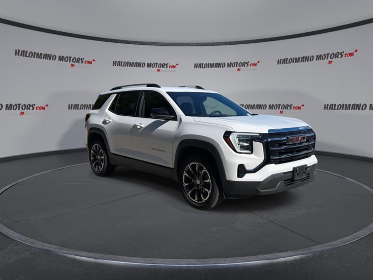 2026 GMC Terrain Elevation AWD | No Accidents | Leather Seats Photo5